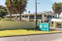 Te Tiriti Motel Hotels in Паихиа