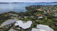 Tahi Lodge - Matakana Coast Hotels in Warkworth