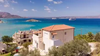 Manos Apartments