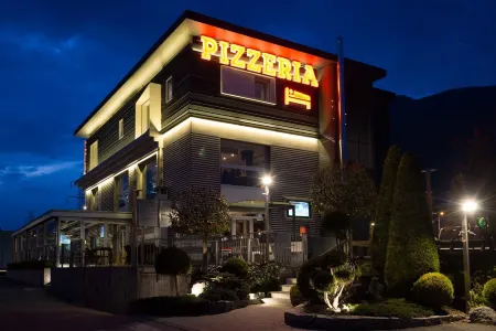 Locanda Black and White Sondrio