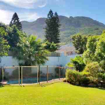 Hout Bay Beach Cottage Hotel Exterior