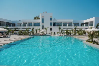 Abacus Suites Hotel di Ayia Napa City Center