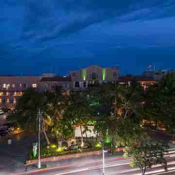 Holiday Inn CD. DEL CARMEN by IHG Hotel Exterior