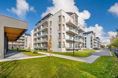 Apartamenty Sun & Snow Pięć Mórz z Basenem Các khách sạn ở Sianozety