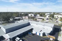 Sunrise Inn by OYO Titusville FL - Motels