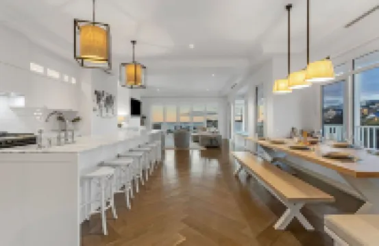 Hamptons Elegance Views Pool & Spa Hotels in Mount Martha