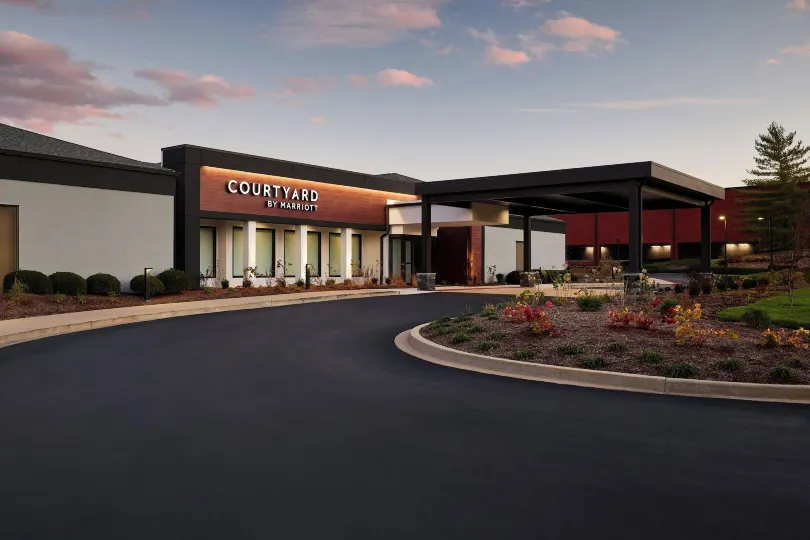 Courtyard St. Louis Creve Coeur