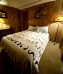 Hannon House Hotels in Darby