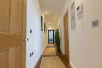 Beachcliff Rooms & Apartments Hotels in Barry