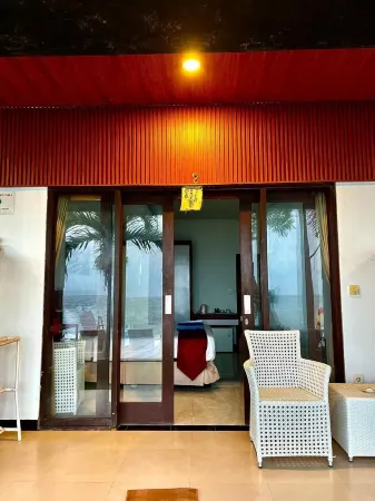 Valomia Beachfront