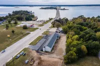 Extended Stay Gun Barrel City - Parking