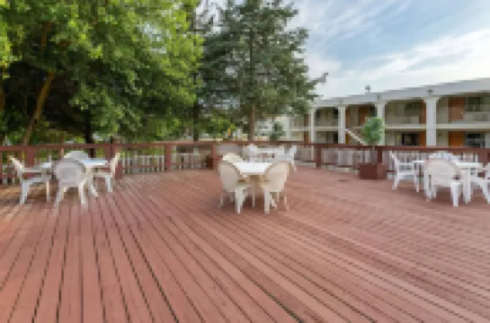 Super 8 by Wyndham Williamsburg/Historic Area