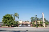 Royala Inn Hotels in Montebello
