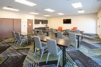 Holiday Inn Express & Suites Goodland I-70