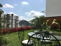 Regines Hotel فنادق في 