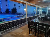 Boronia Hotel Apartments - Ocean View