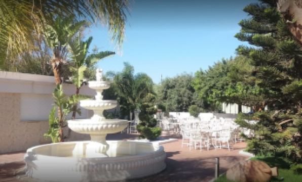Eden Phoenix - Housity