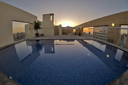 Kantari Suites Отели рядом с достопримечательностью «Рынки Бейрута (Суки)»