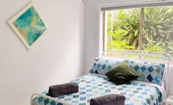 Treeview - A Beautiful 3-Bed House in Kiama