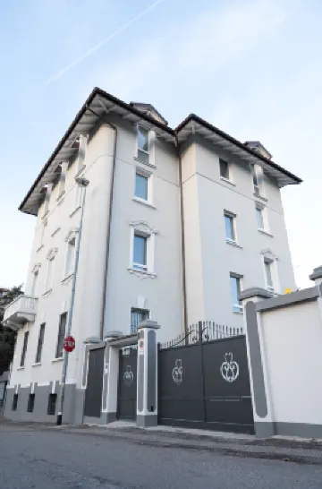 Villa Tosati Hotels near Monza Circuit