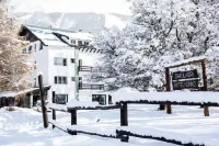 Hotel Dinko - parking