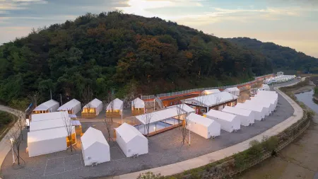 Hwaseong Refresh Glamping & Caravan