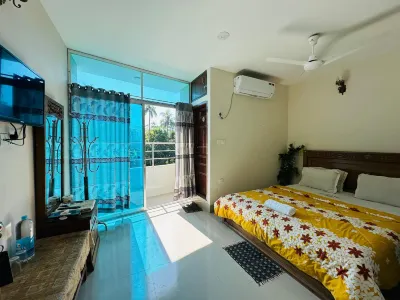 Hotel Nice Look Hotels near Kakra dip