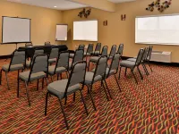 Comfort Inn & Suites Sharonville - Cincinnati North Hotels in Sharonville