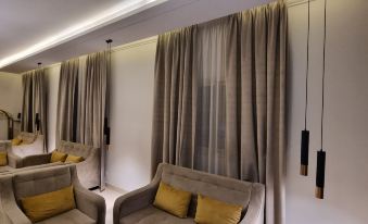 Marin Suites Albadiaa