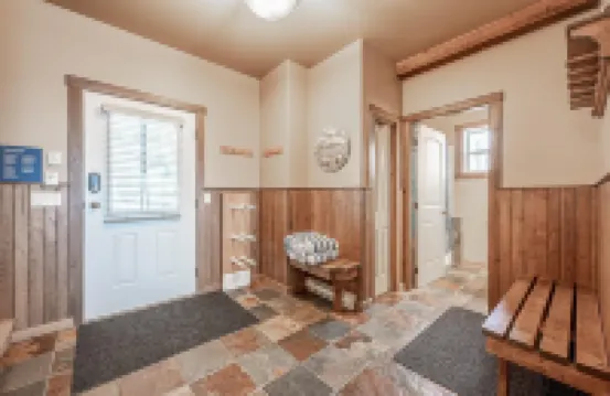 Trapper's Lodge - 4 Bd WGreat View, Private Hot Tub