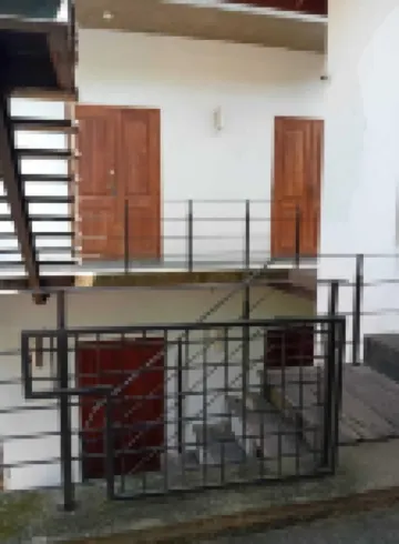 Crips Hill Apartments