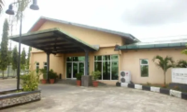 FIVE TWO ZERO HOTELS Hotels in 