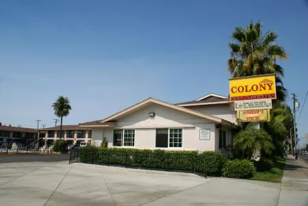 Colony Inn Отели рядом с достопримечательностью «Jain Centre of Southern California»