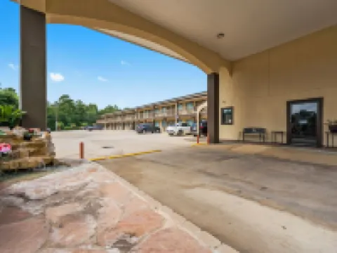 Executive Inn & Suites Magnolia Hotels in Magnolia