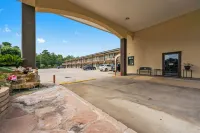 Executive Inn & Suites Magnolia Hotels in Montgomery