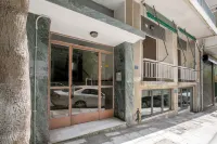 Viora Stunning Deluxe Studio in Athens Hotels in Vyronas