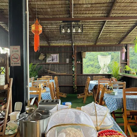 Phu Morinn Cafe & Camping