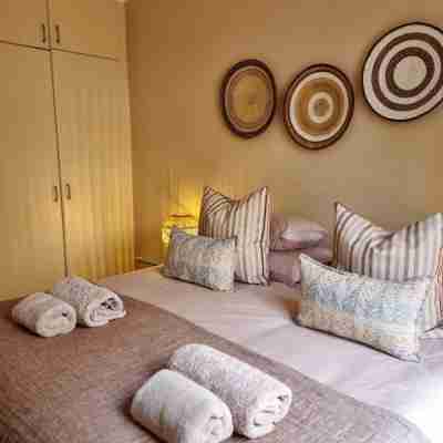 Luxurious Sea Point Apartment Rooms