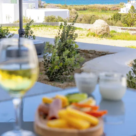 Cezaria Naxos Hotel