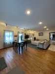 Connoisseur Hideaway