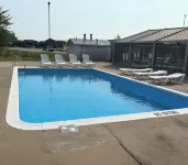 Great Lakes Inn Mackinaw City - Pools