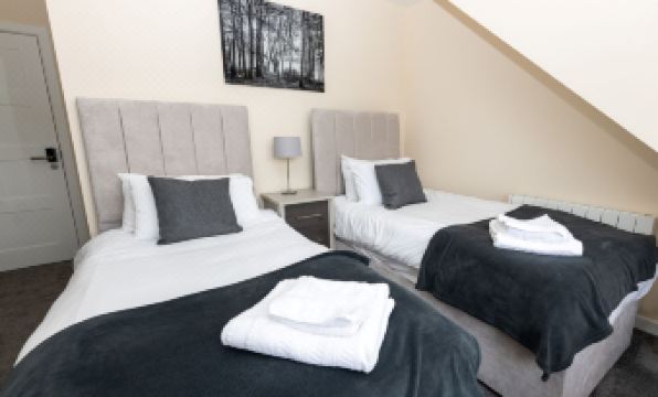 Loch Ness Gate House