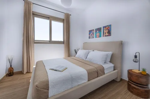 101 Mulberry Court- Spacious with Large Terrace