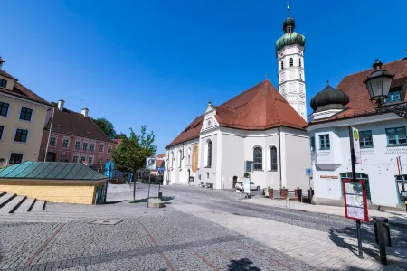 Limehome Dachau Konrad-Adenauer-STR