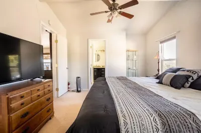 New !!! Peaceful Mountain View Resort Hotels near Woodward West