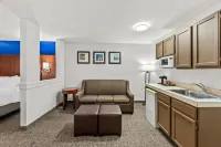 Comfort Inn & Suites Fairborn Near Wright Patterson AFB