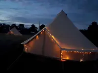 Chestnut 6m Bell Tent-Log Burner-nr Whitby-Parking Hotels in Loftus