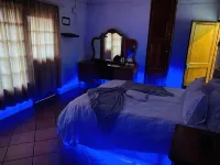 Full Moon Guest House - 3-Star