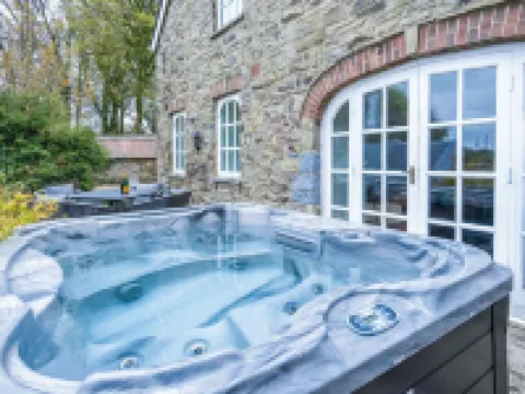 The Stables - 2 Bedroom Cottage - Princes Gate Hotels in Narberth