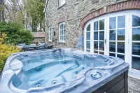 The Stables - 2 Bedroom Cottage - Princes Gate Hotels in Narberth